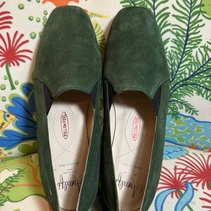 Rangoni Green Suede Flats
